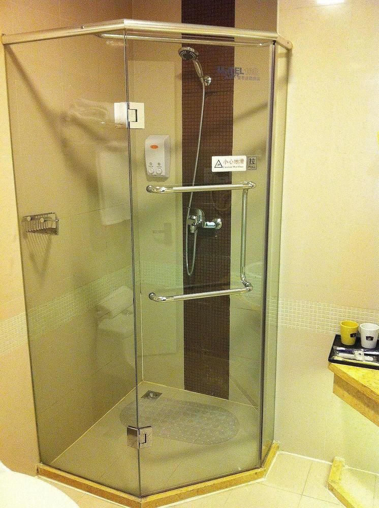 Home Inn Hotel Guiyang Fushui Middle Road 外观 照片