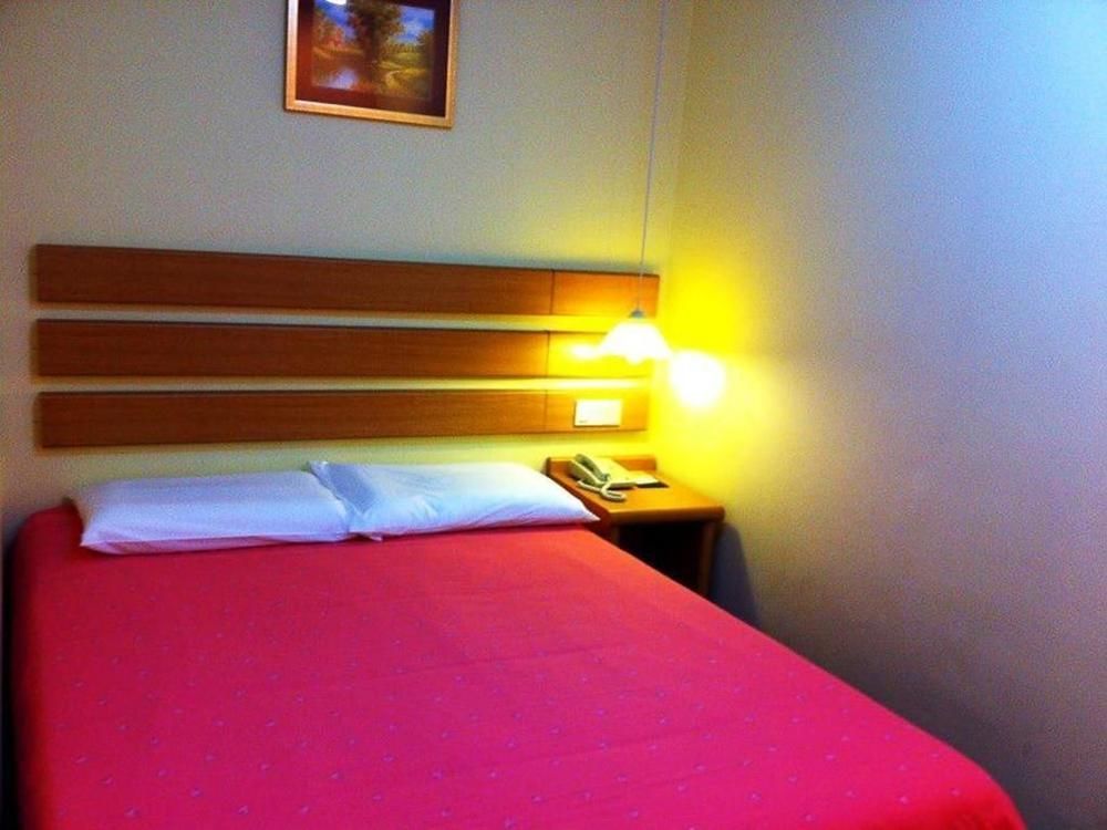 Home Inn Hotel Guiyang Fushui Middle Road 外观 照片